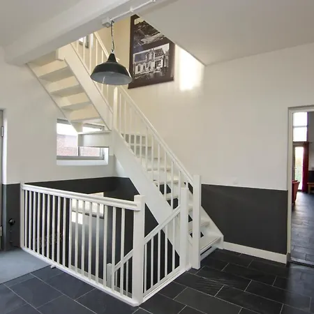 Bed & Breakfast Pompgebouw Aan De Rijn *