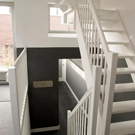 Pompgebouw Aan De Rijn * Tolkamer